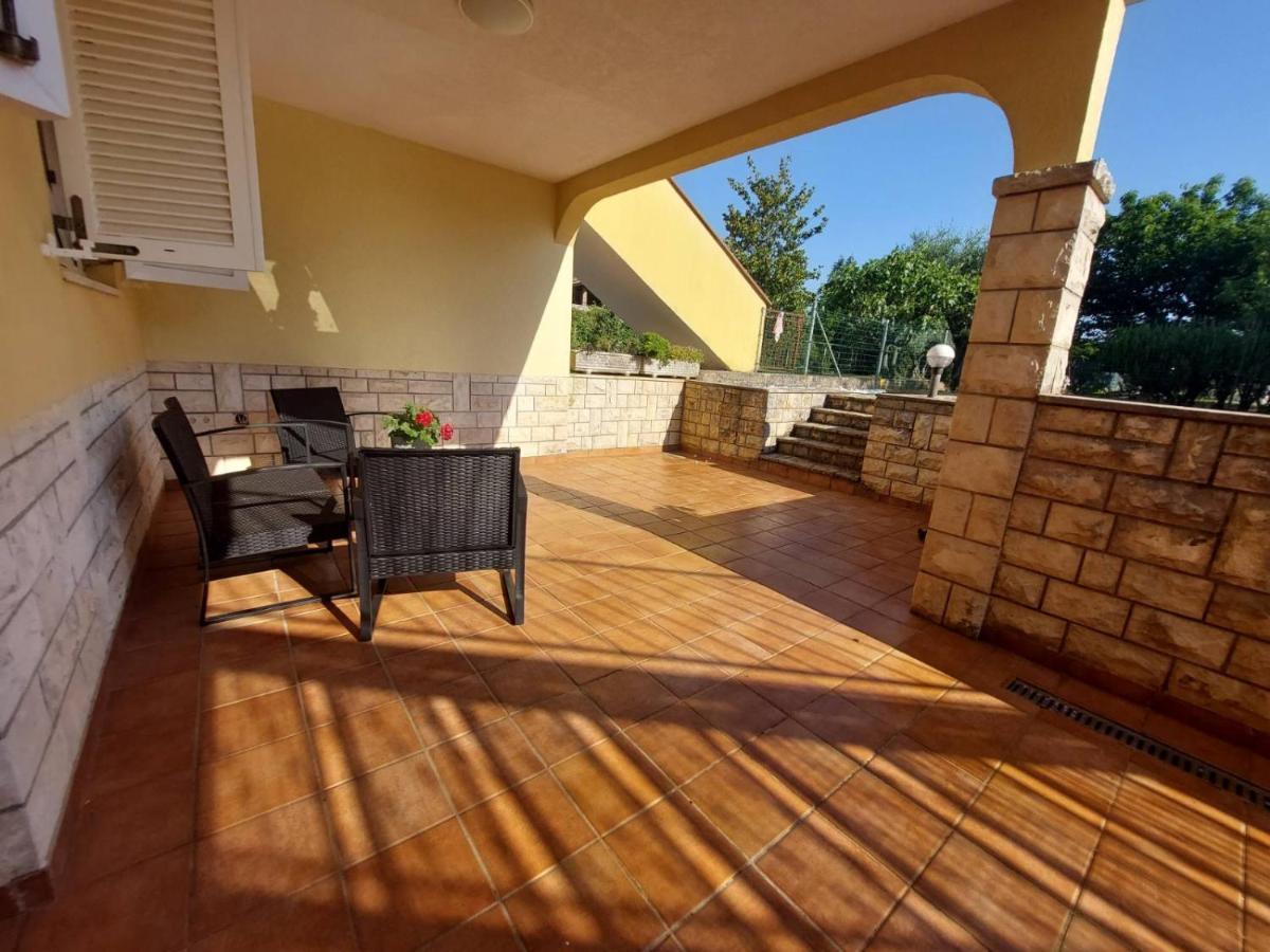 Kadenca Apartment Umag Exterior photo